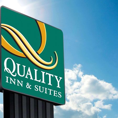 Quality Inn & Suites Pinedale Esterno foto