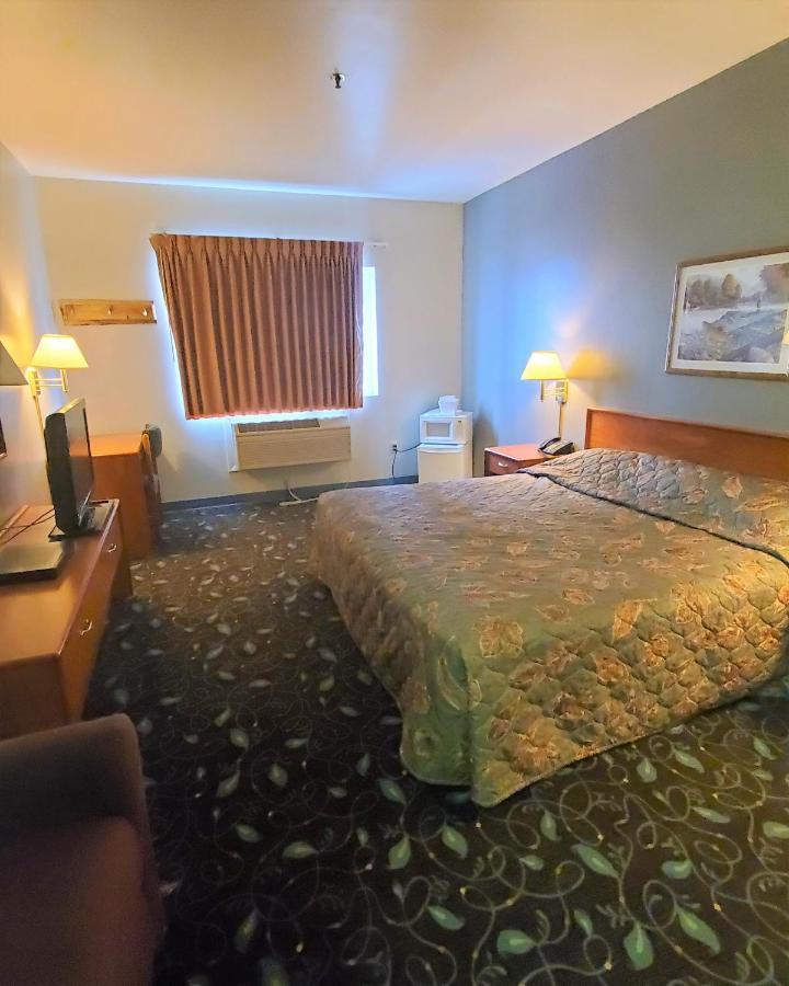 Quality Inn & Suites Pinedale Esterno foto