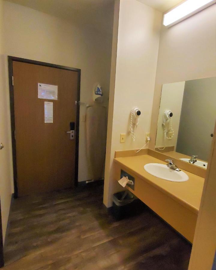 Quality Inn & Suites Pinedale Esterno foto