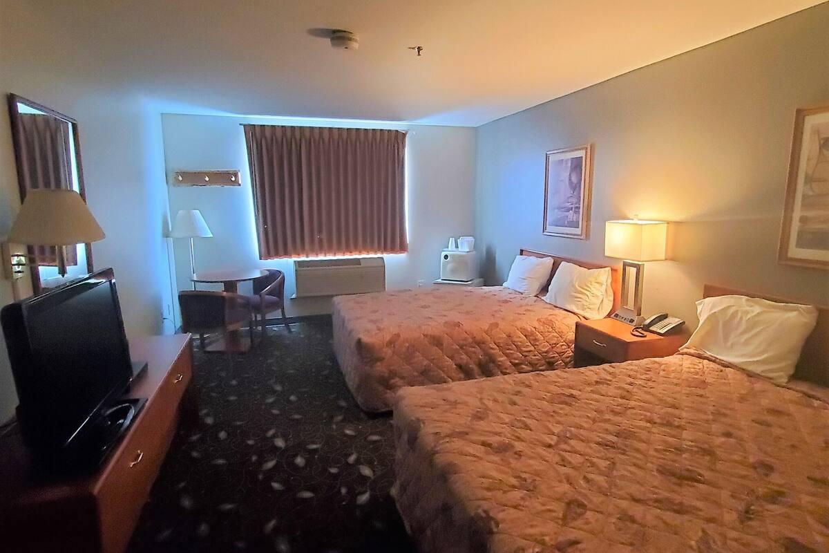 Quality Inn & Suites Pinedale Esterno foto
