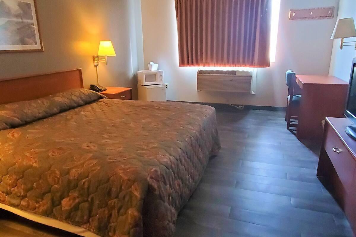 Quality Inn & Suites Pinedale Esterno foto