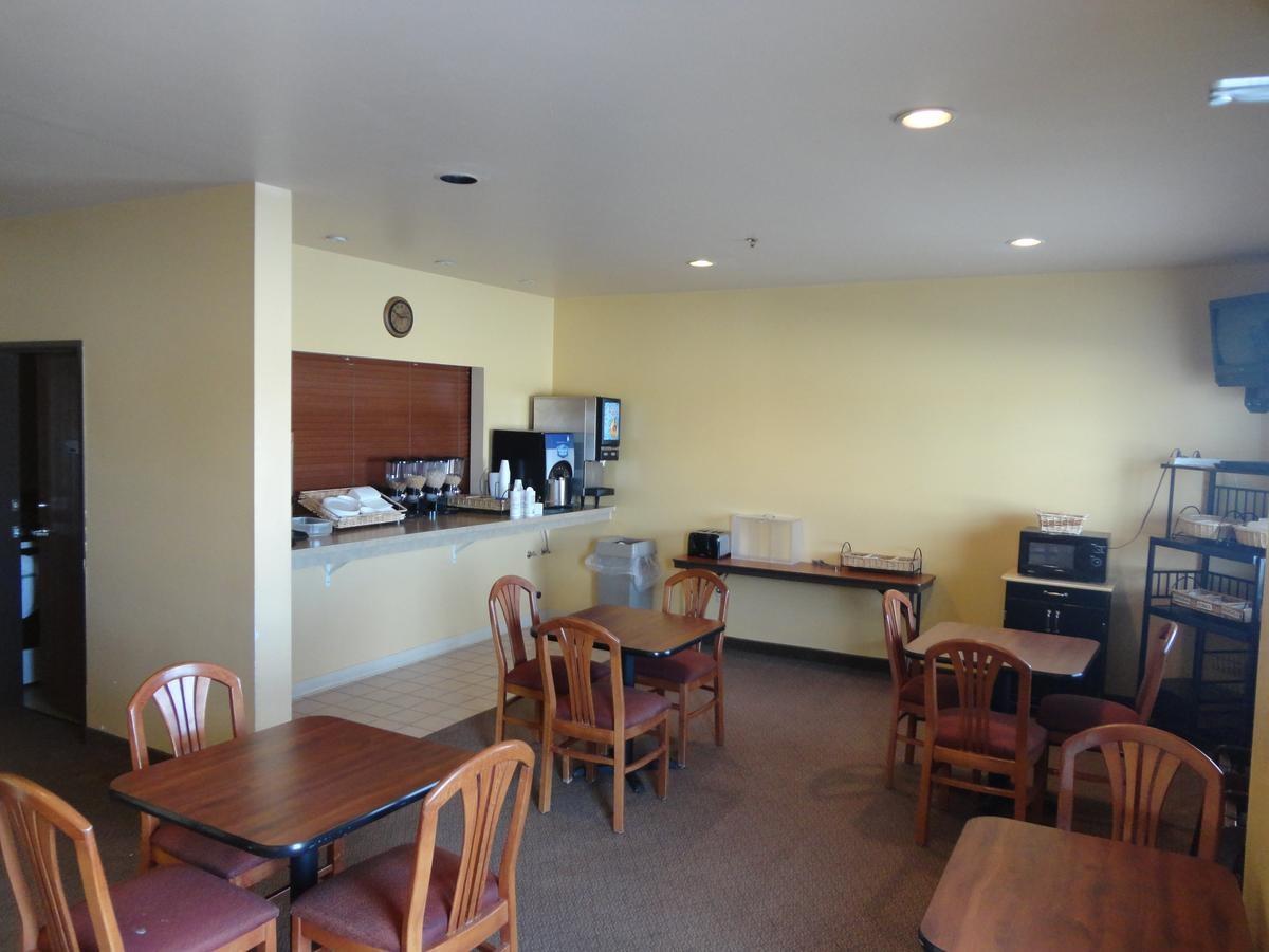 Quality Inn & Suites Pinedale Esterno foto