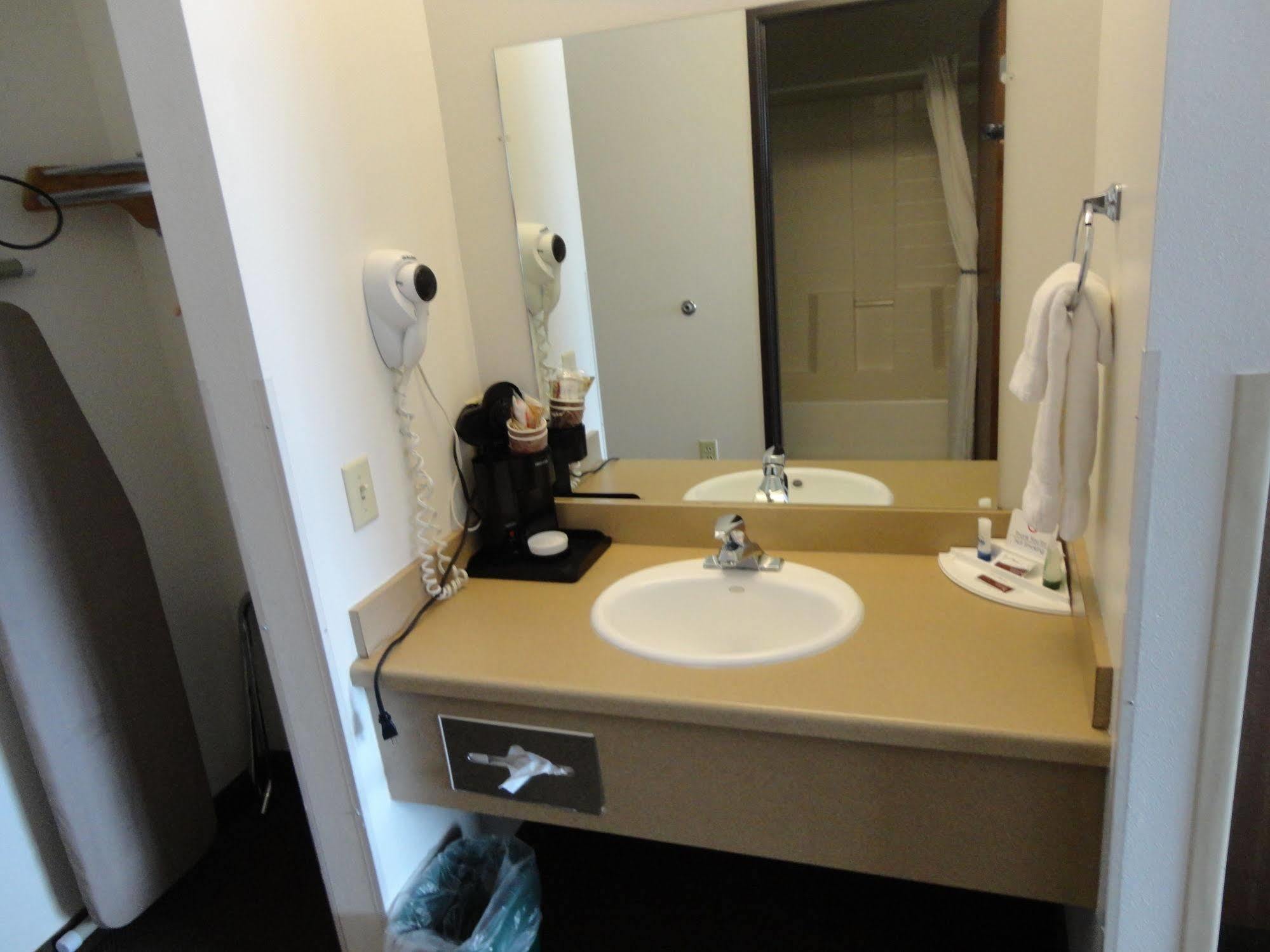 Quality Inn & Suites Pinedale Esterno foto